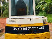 https://riyasewana.com/uploads/komatsu-komatsu-pc306-141836114612.jpg