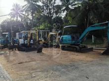 https://riyasewana.com/uploads/komatsu-pc-30-7-1565435657442.jpg