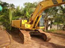 https://riyasewana.com/uploads/komatsu-pc200-2005-1819211612964.jpg