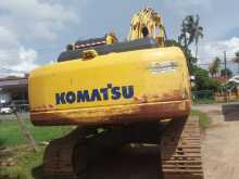 https://riyasewana.com/uploads/komatsu-pc200-bako-2013-19334912244.jpg