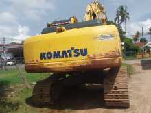 https://riyasewana.com/uploads/komatsu-pc200-bako-2013-2315384312673.jpg