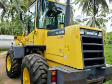 Komatsu WA 100 2010 Heavy-Duty