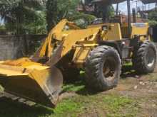 Komatsu WA100M Wheel Loader 2000 Heavy-Duty