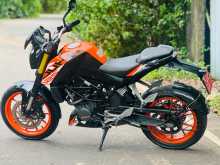 https://riyasewana.com/uploads/ktm-duke-125-1016205713933.jpg