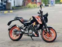 https://riyasewana.com/uploads/ktm-duke-125-120413422842.jpg