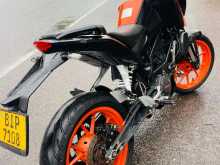 https://riyasewana.com/uploads/ktm-duke-125-121747024833.jpg