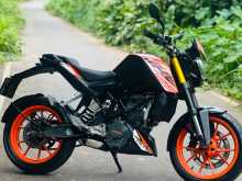 https://riyasewana.com/uploads/ktm-duke-125-139164113612.jpg