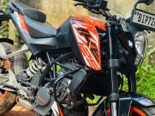 https://riyasewana.com/uploads/ktm-duke-125-249525322602.jpg