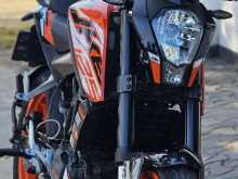 https://riyasewana.com/uploads/ktm-duke-125-27649324932.jpg