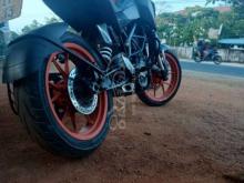 https://riyasewana.com/uploads/ktm-duke-125-7194957436286.jpg