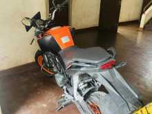 https://riyasewana.com/uploads/ktm-duke-125-817061622773.jpg
