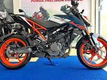 KTM DUKE 160 2026 motorcycle