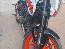 https://riyasewana.com/uploads/ktm-duke-1717332413314.jpg