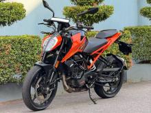 KTM Duke 2026 Motorbike