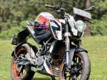 https://riyasewana.com/uploads/ktm-duke-200-218254124201.jpg