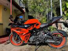 https://riyasewana.com/uploads/ktm-rc-125-102006001934.jpg