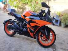 https://riyasewana.com/uploads/ktm-rc-125-157431913242.jpg