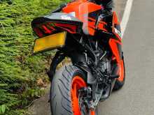 https://riyasewana.com/uploads/ktm-rc125-1615514422023.jpg