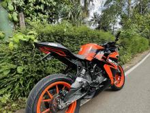 https://riyasewana.com/uploads/ktm-rc125-1615523624242.jpg