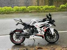 https://riyasewana.com/uploads/ktm-rc125-259155922811.jpg