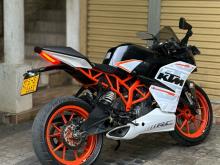 KTM RC 200 2019 Motorbike