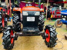 Kubota E KUBOTA 2023 Tractor