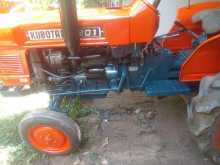 Kubota L 2201 2001 Tractor