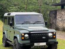 Land-Rover Defender 2013 SUV