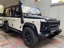 https://riyasewana.com/uploads/land-rover-2-4defender-2810024617014.jpg