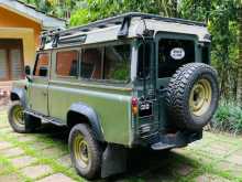 Land-Rover Defender 1952 SUV