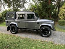 Land-Rover Defender 110 1997 Pickup