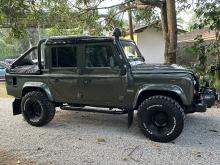 https://riyasewana.com/uploads/land-rover-defender-110-1011375317025.jpg