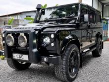Land-Rover Defender 110 2.2 Station Wagon 2015 SUV