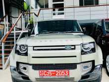 Land-Rover Defender 110 P300 2024 SUV