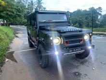 Land-Rover Defender 110 1982 SUV