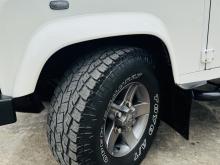 https://riyasewana.com/uploads/land-rover-defender-110-1920313917786.jpg