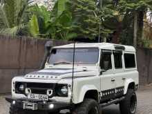 https://riyasewana.com/uploads/land-rover-defender-110-1978-2018412512442.jpg