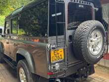 https://riyasewana.com/uploads/land-rover-defender-110-1982-1116451712543.jpg