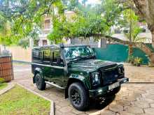 Land-Rover Defender 110 1984 SUV