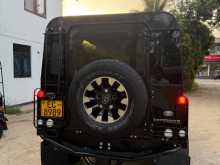 https://riyasewana.com/uploads/land-rover-defender-110-1984-2819420812292.jpg