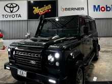 Land-Rover Defender 110 1990 SUV