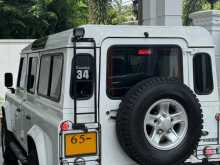 https://riyasewana.com/uploads/land-rover-defender-110-1991-308542012923.jpg