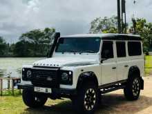 https://riyasewana.com/uploads/land-rover-defender-110-2006-1915564412122.jpg