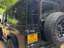 https://riyasewana.com/uploads/land-rover-defender-110-2007-811291712154.jpg
