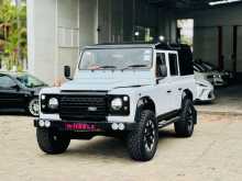 Land-Rover DEFENDER 110 2008 SUV