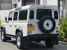 https://riyasewana.com/uploads/land-rover-defender-110-2011-1317344912102.jpg