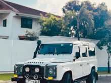 https://riyasewana.com/uploads/land-rover-defender-110-2011-3110321412282.jpg
