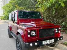 Land-Rover Defender 110 Puma 2.2 2014 SUV