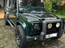 Land-Rover Defender 110 1996 SUV