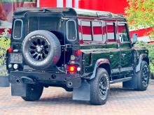 https://riyasewana.com/uploads/land-rover-defender-110-2323095917296.jpg